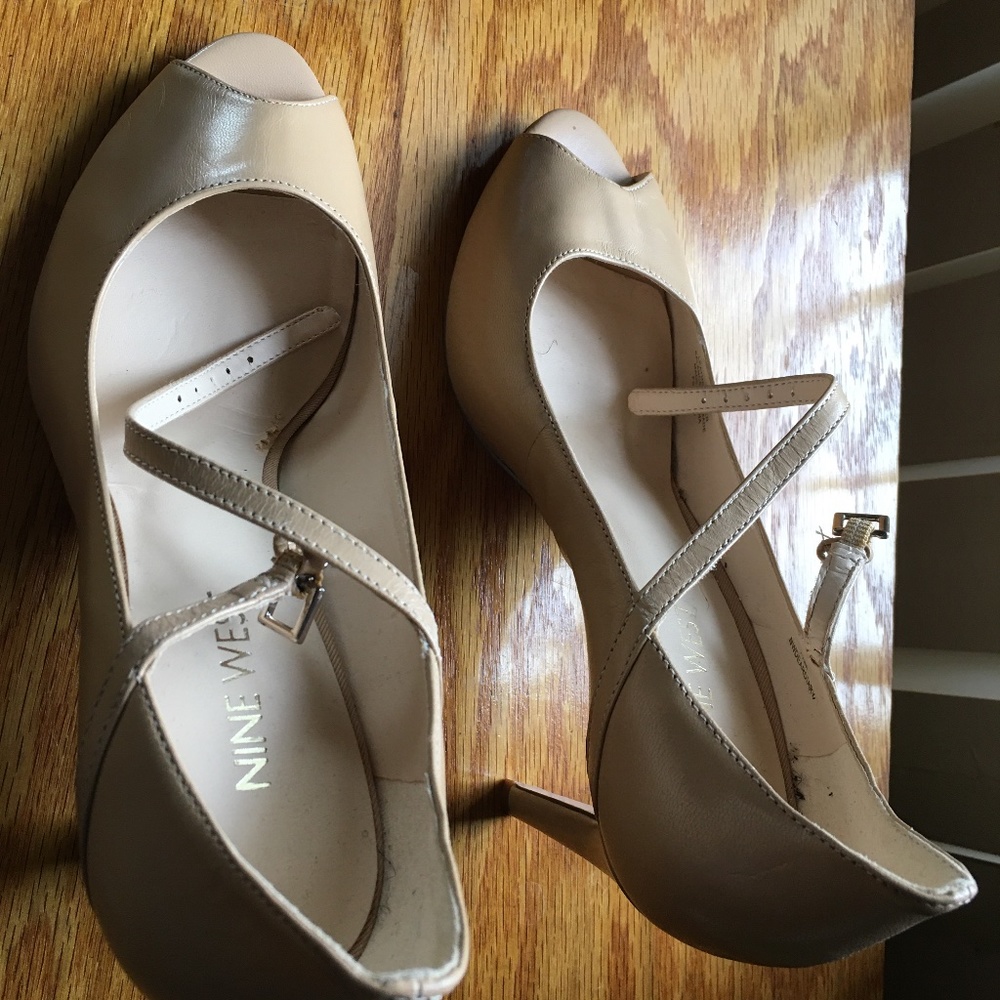 Women shoes
